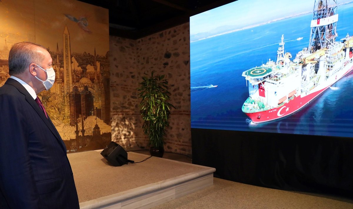 GAASIUPUTUS: Türgi merevägipresenteeris 21. augustil Erdoğanile uusi „ajaloo suurimaid“ gaasileide Mustas meres.