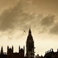 "Изнасилование в парламенте": в Лондоне судят помощника депутата-консерватора, напавшего на девушку в Вестминстерском дворце