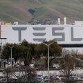 Tesla tehas hakkab jälle tööle