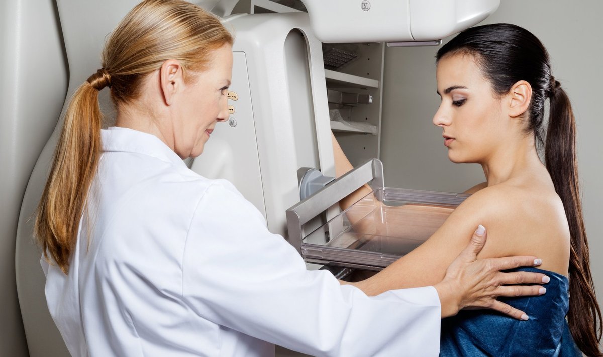 Rinnavähki aitab varakult avastada mammograafiuuring.