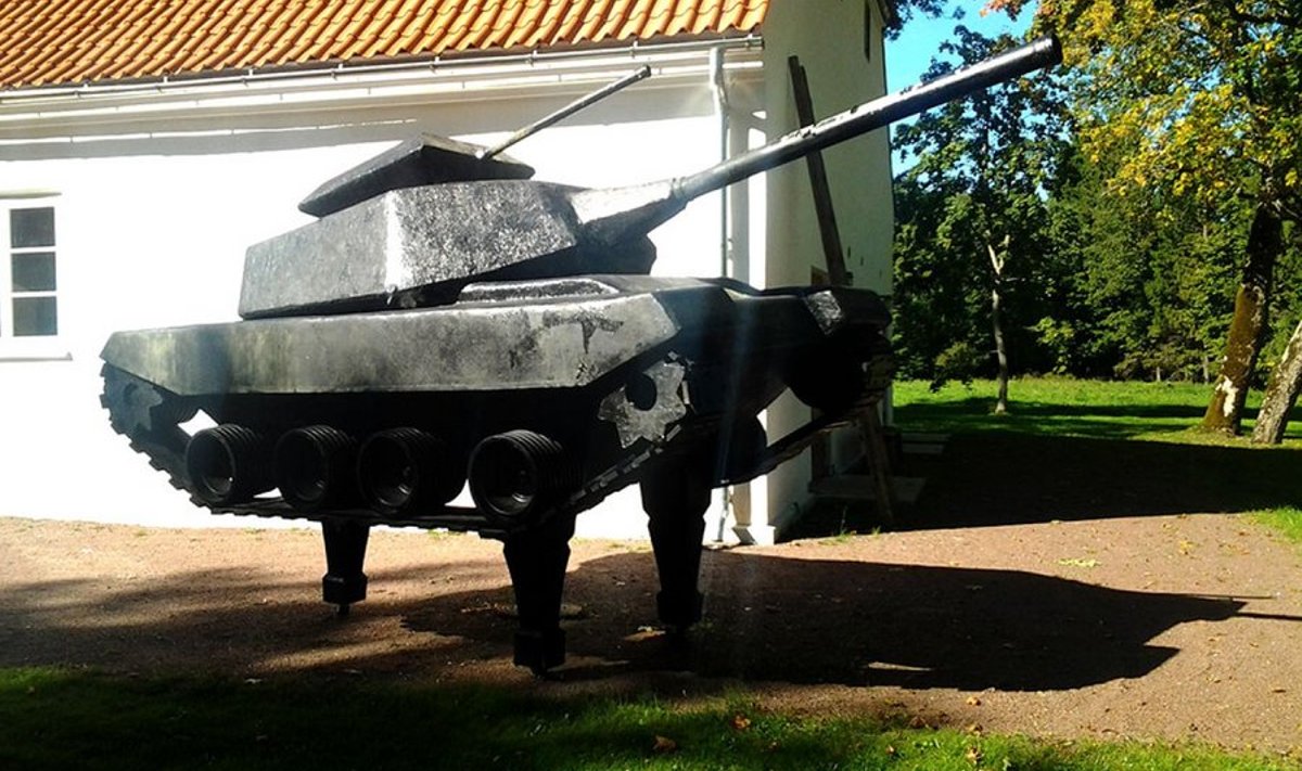 Kummaline tank Kõue mõisas