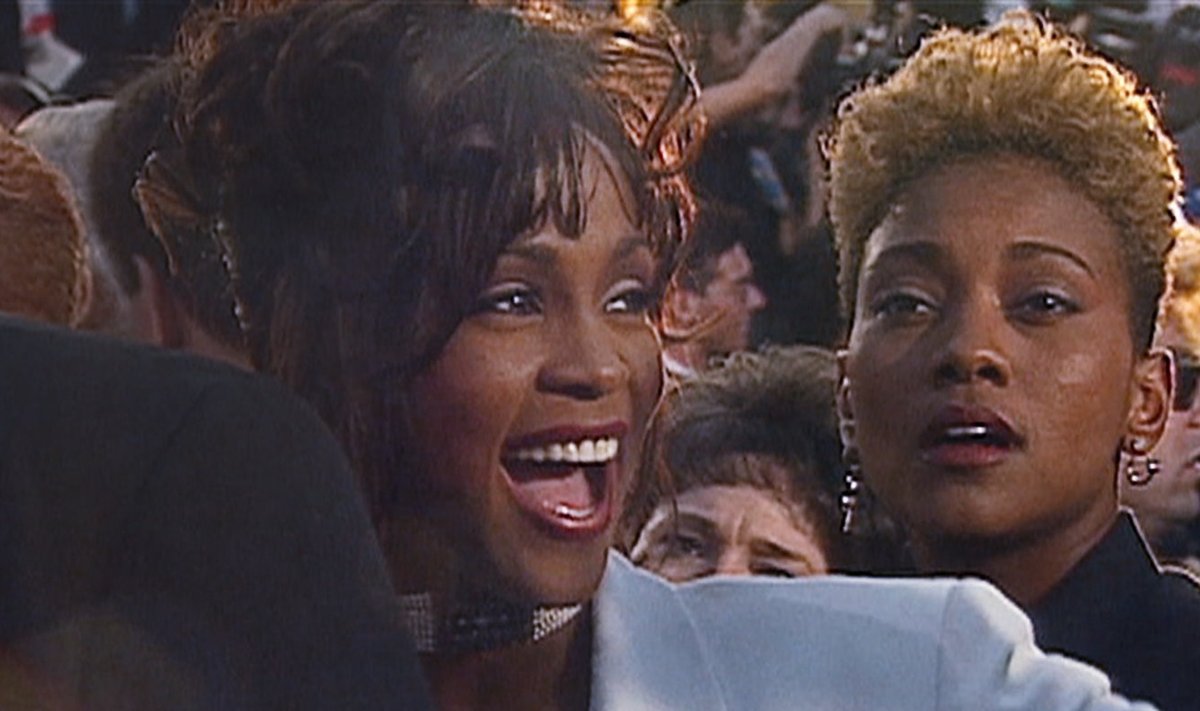 Kas Whitney Houstoni saatus oleks kujunenud teistsuguseks, kui Robyn Crawford ei oleks lahkunud või kui usklik perekond ja avalikkus oleksid aktsepteerinud mustanahalist homoseksuaalset pop-printsessi?