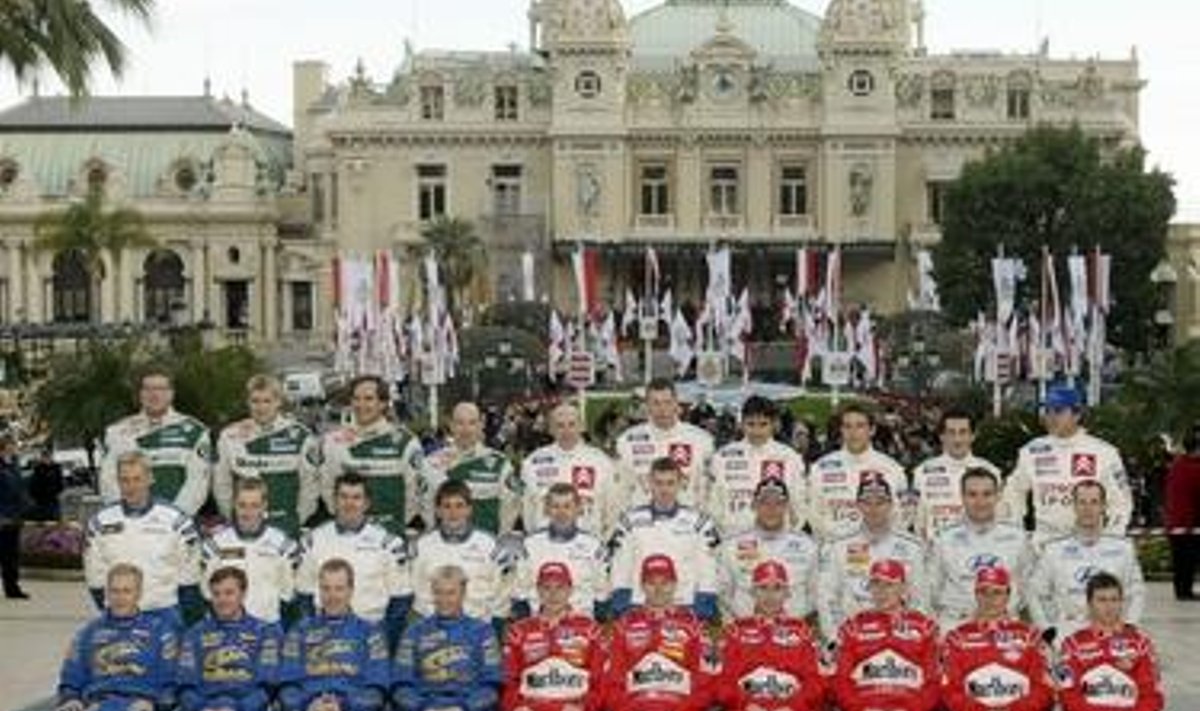 2003. aasta WRC tehasemeeskondade sõitjad ja kaardilugejad