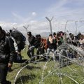 VIDEO ja FOTOD: Kreeka-Makedoonia piiril sai kokkupõrgetes politseiga mitusada sisserändajat vigastada