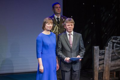 Peeter Peedomaa koos Vabariigi Presidendiga.