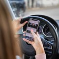 Опрос: 66% водителей в Эстонии пользуются телефоном за рулем