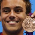 VIDEO: Briti olümpiakangelane tuli kapist välja