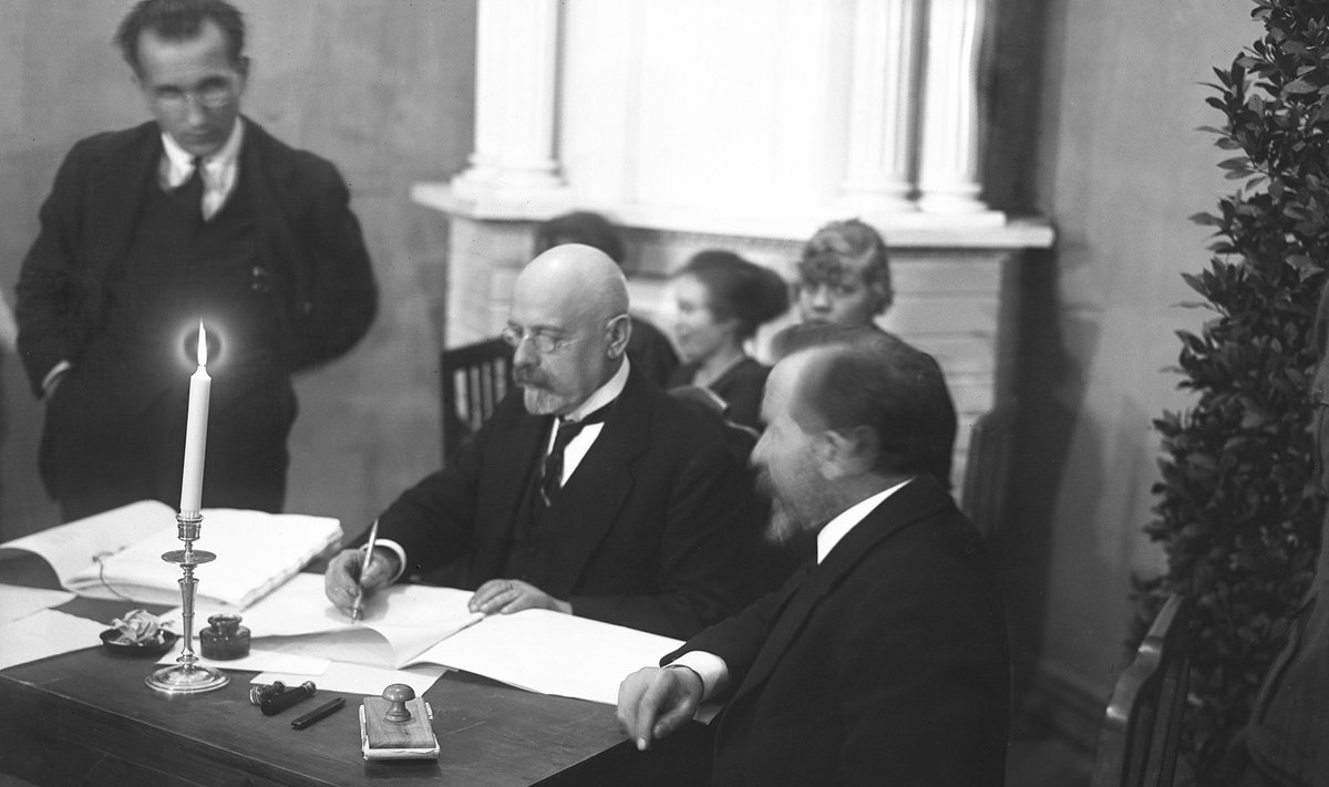 VÄÄRIS NOBELIT: Varakevadel 1922 esitati Eesti valitsus Tartu rahulepingu sõlmimise eest Nobeli rahuauhinna kandidaadiks.
