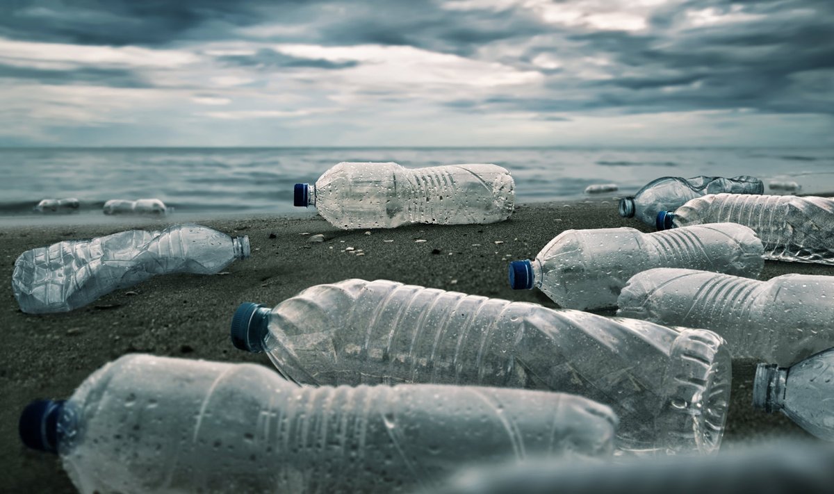 Maailmas ostetakse uue uuringu järgi igas minutis miljon plastpudelit, millest enamikus on tavaline joogivesi.