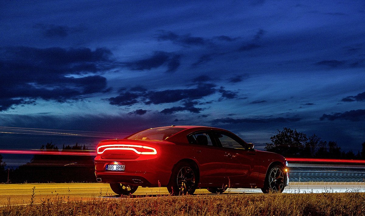 Dodge Charger – kõige tähtsam, et oleks suur ja punane!