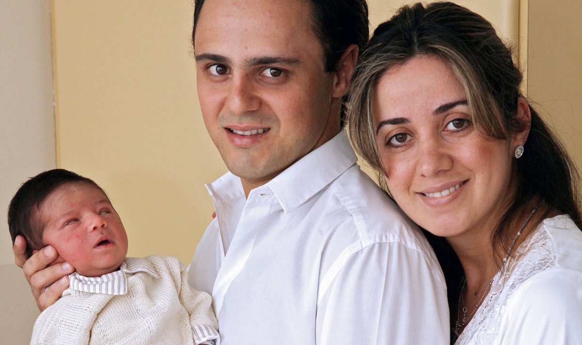 Felipe Massa oma naise ja pojaga 2009. aastal