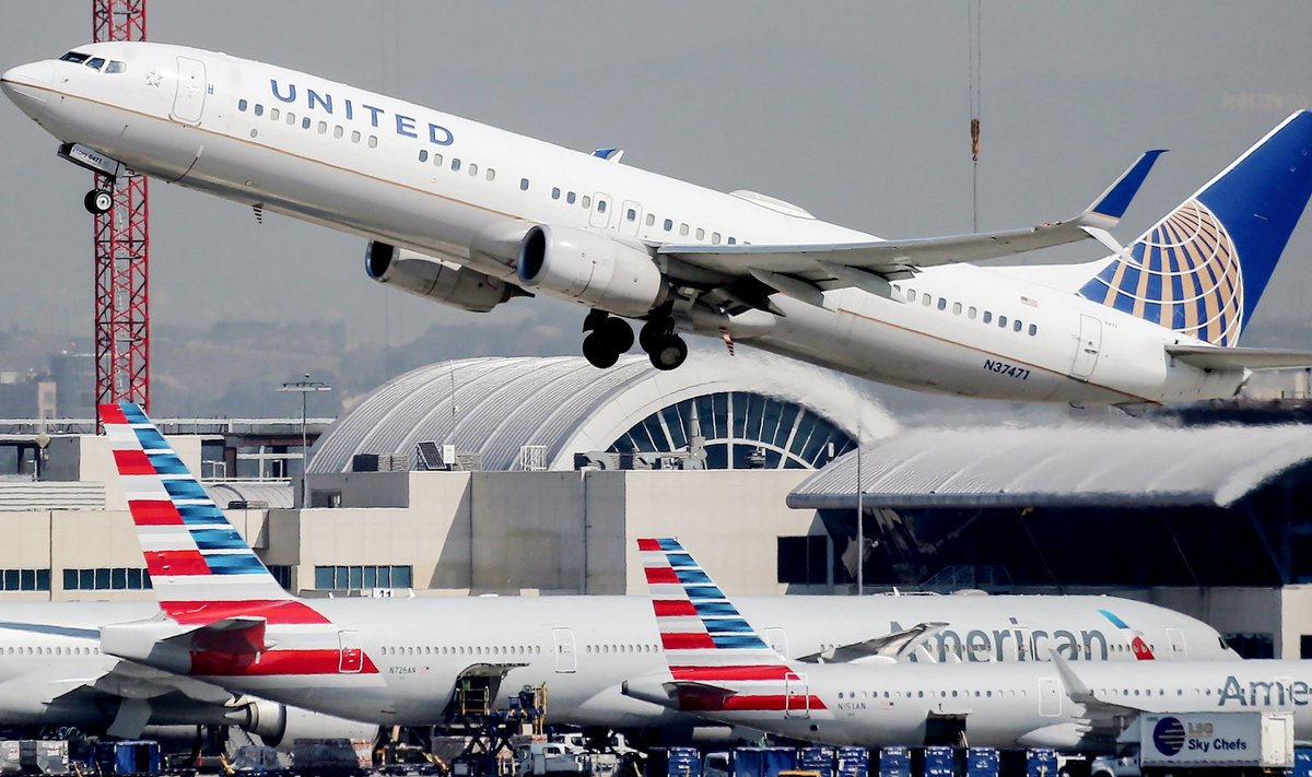 Suured USA lennufirmad andsid teada üle 32 000 töötaja koondamisplaanidest.