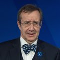President Ilves Die Zeitile: Eesti keskmine sissetulek jääb kümme protsenti alla Kreeka alampalga. Ja siis tehti veidi pärast SYRIZA valitsusse saamist mõnevõrra abitu katse tollast Brüsseli nõukogu otsust Venemaa kohta muuta