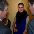 FOTOD: Noor ema Britta Vahur säras Hennessy kontserdil kuninglikus sinises kleidis