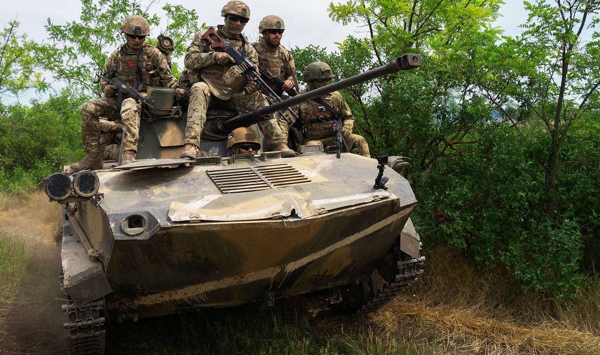 Vene õhudessantvägede soomuk BMD-2 Ukrainas