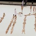 VIDEO: Reklaam, kus 140 alasti inimest moodustavad ülaltvaates südame, silma, kõrva, jala ja teisi kujundeid.