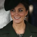 KUUM KLÕPS | Liiga ohtliku lõikega õhtukleit paljastas Kate Middletoni kuningliku büsti
