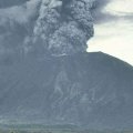 LUGEJA FOTOD | Balil tossav vulkaan läbi eestlanna silmade