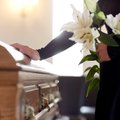 JURIST VASTAB | Mida teha, et sugulased ei takistaks mul oma mehe matuseid korraldamast?
