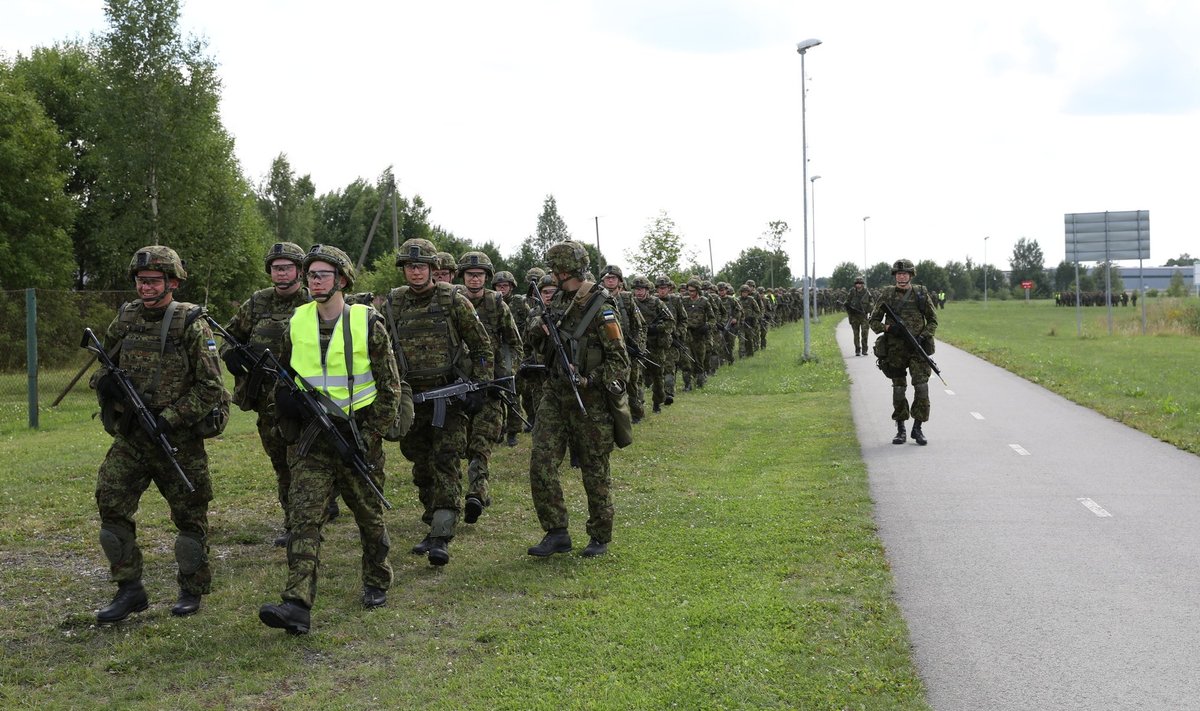 Sõdurid on rännakutel karastunud.