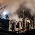 ФОТО: В Ласнамяэ горел заброшенный дом