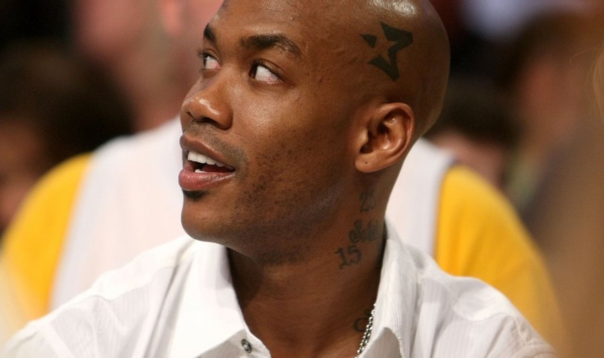 LOS ANGELES, CA - JUNE 07: Stephon Marbury of the Boston Celtics attends Game Two of the 2009 NBA Finals between the Los Angeles Lakers and the Orlando Magic at Staples Center on June 7, 2009 in Los Angeles, California. NOTE TO USER: User expressly acknowledges and agrees that, by downloading and or using this photograph, User is consenting to the terms and conditions of the Getty Images License Agreement.   Stephen Dunn/Getty Images/AFP