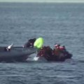 ВИДЕО | Открытие Турцией границ: береговая охрана толкает лодку с мигрантами обратно и открывает огонь