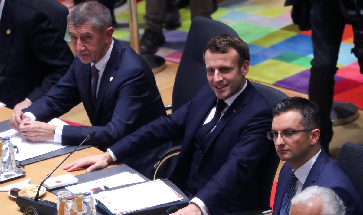 Tuumablokk: Tšehhi peaminister võttis platsi Prantsusmaa presidendi kõrvale