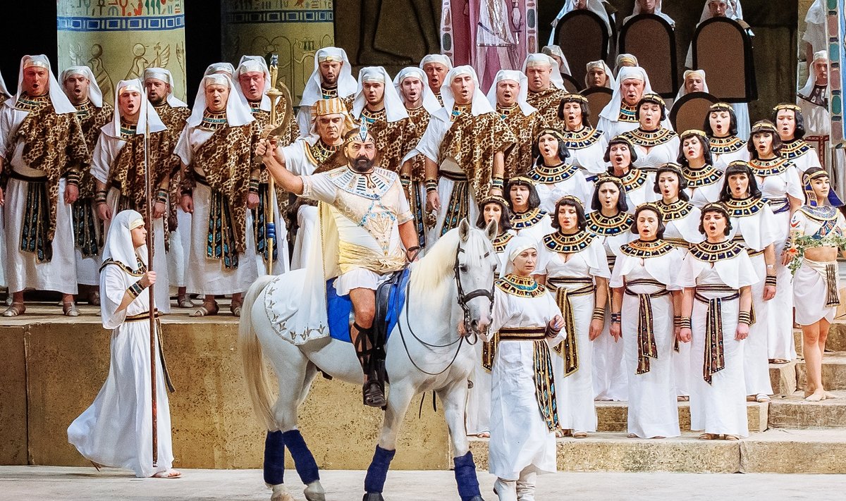 Verdi „Aida“ suurejoonelises lõpustseenis peaks Saaremaa ooperipäevadel lavale sammuma ka valge hobune.