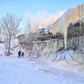 FOTOD | Külmunud Jägala juga pakub erakordset silmailu