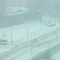 Lõuna-Soomes on juba 20 cm lund sadanud, vähemalt sama palju lubatakse veel, liiklusõnnetusi on juhtunud kümneid