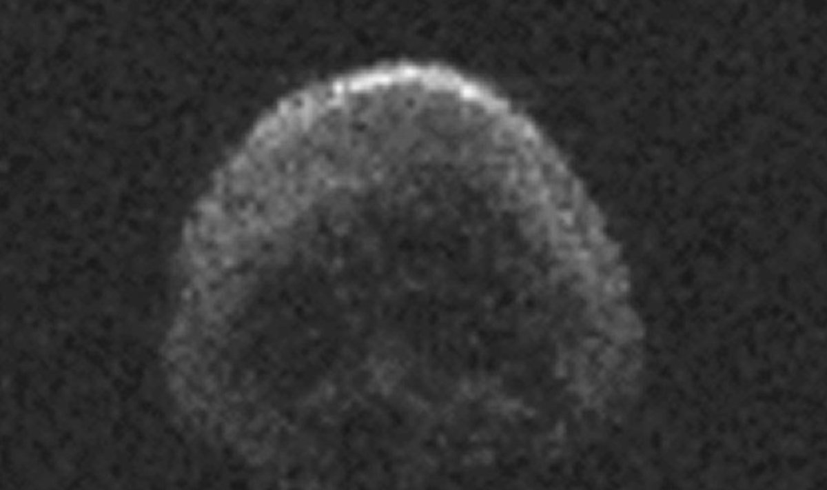 Radarfoto 2015  TB145 asteroidist