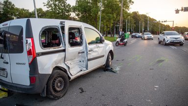 Analüütik selgitab, kui palju maksavad eestlased liikluskindlustuse eest