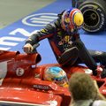 Singapuris Alonsolt küüti saanud Webber sai karmi karistuse