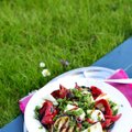 RETSEPT: soe salat baklažaani, paprika ja halloumiga