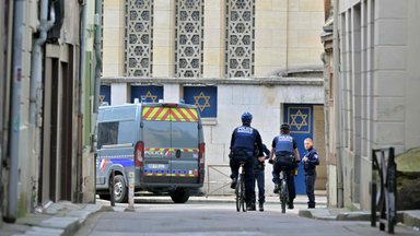 Prantsusmaa politsei tappis Rouenis sünagoogi süüdanud mehe