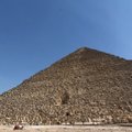 Kaks vandenõuhullu lõhkusid Egiptuse tuntuimat püramiidi