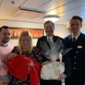 ФОТО | Появившаяся на свет на борту Baltic Queen девочка вместе с родителями прибыли в Таллинн