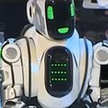 ВИДЕО: На ”форуме Путина” за "самого современного робота" выдавали человека в костюме