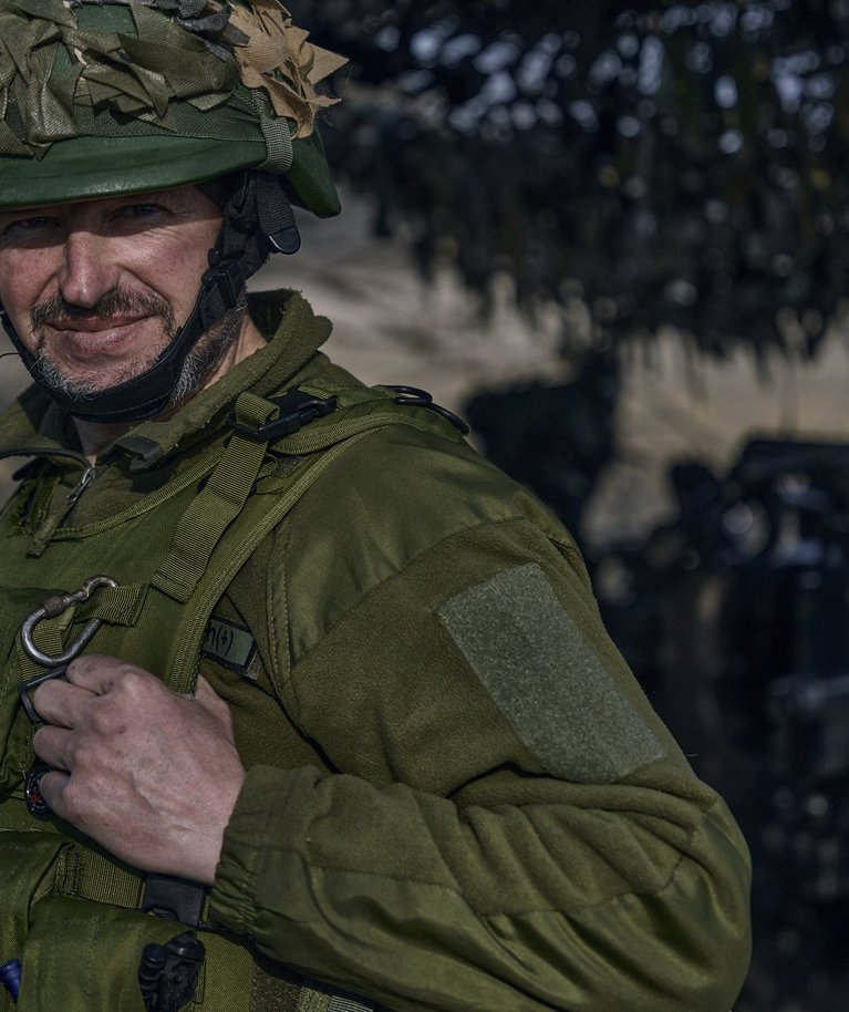 Ukraina sõdur Bahmuti rindel. Foto tehtud 22. märtsil 2023.