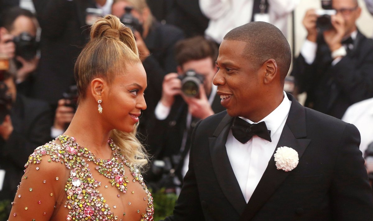 FILE PHOTO - Beyonce arrives with husband Jay-Z at the Metropolitan Museum of Art Costume Institute Gala 2015 in Manhattan