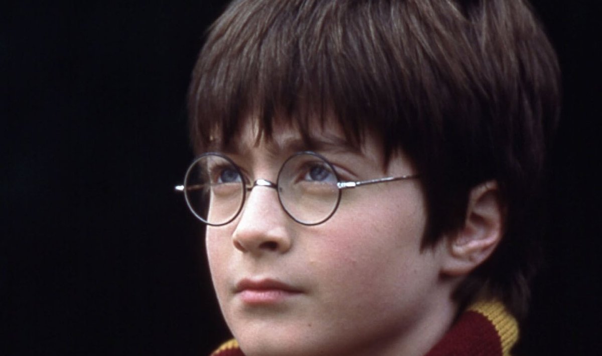 "Harry Potter ja tarkade kivi" (2001)