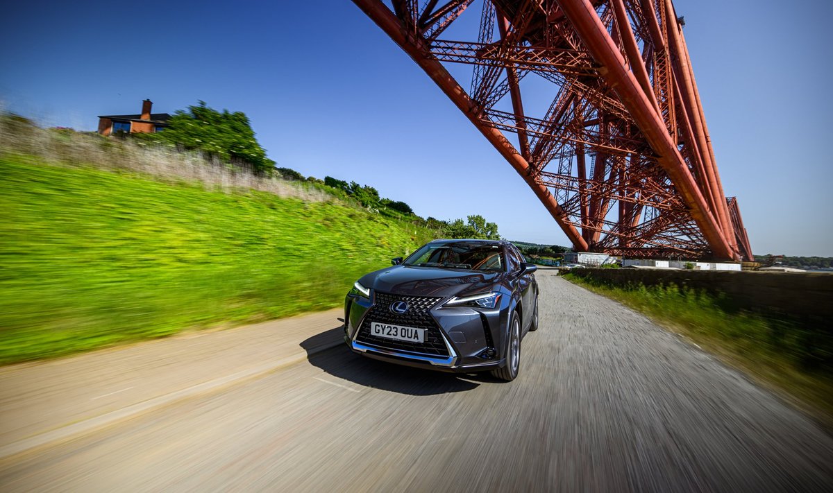 Lexus UX 300e Edinburgh