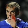 FOTO: Karm haav! Evertoni kaitsjal löödi pea korralikult veriseks