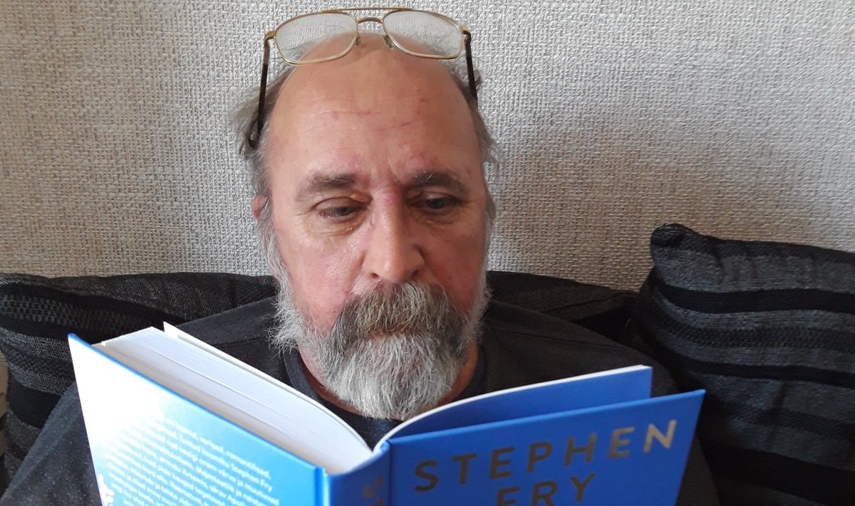 Kriisi tõttu tekkinud vaba aega soovitab Eesti Päevalehe spordireporter, raamatusõber Jaan Martinson kasutada väärt kirjanduse lugemiseks.