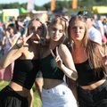 ФОТО | Тысячи людей съехались в волость Раэ на празднование Яанова дня и концерт Анне Вески