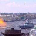 ВИДЕО: Парад в честь Дня ВМФ в Санкт-Петербурге