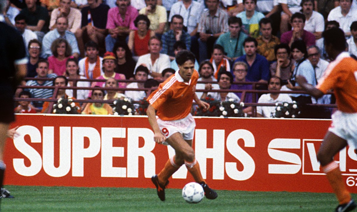 Marco van Basteni suurepärane sooritus viis Hollandi 1988. aasta EM-il tiitlivõiduni ja jättis Nõukogude Liidu kuldmedalitest ilma.
