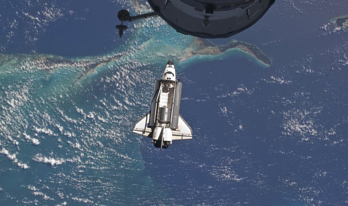 Atlantis Bahama saarte kohal nähtuna MKS/ISS kosmosejaamast