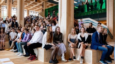 Tallinna riigigümnaasiumid alustavad taas õpilaste vastuvõttu! Palju lapsi vastu võetakse ja millised on koolide eripärad?